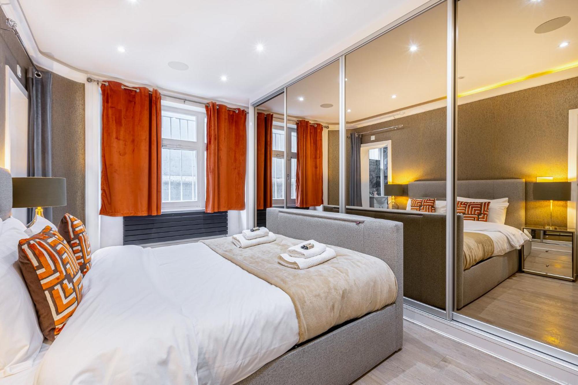Modern 4 Bdr 3 Bth Apt Minutes From Edgware Road ลอนดอน ภายนอก รูปภาพ