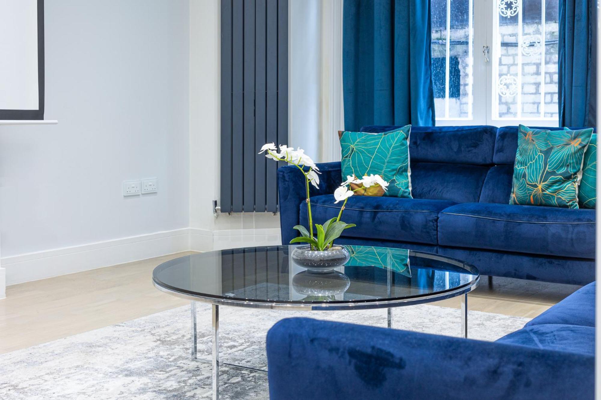 Modern 4 Bdr 3 Bth Apt Minutes From Edgware Road ลอนดอน ภายนอก รูปภาพ