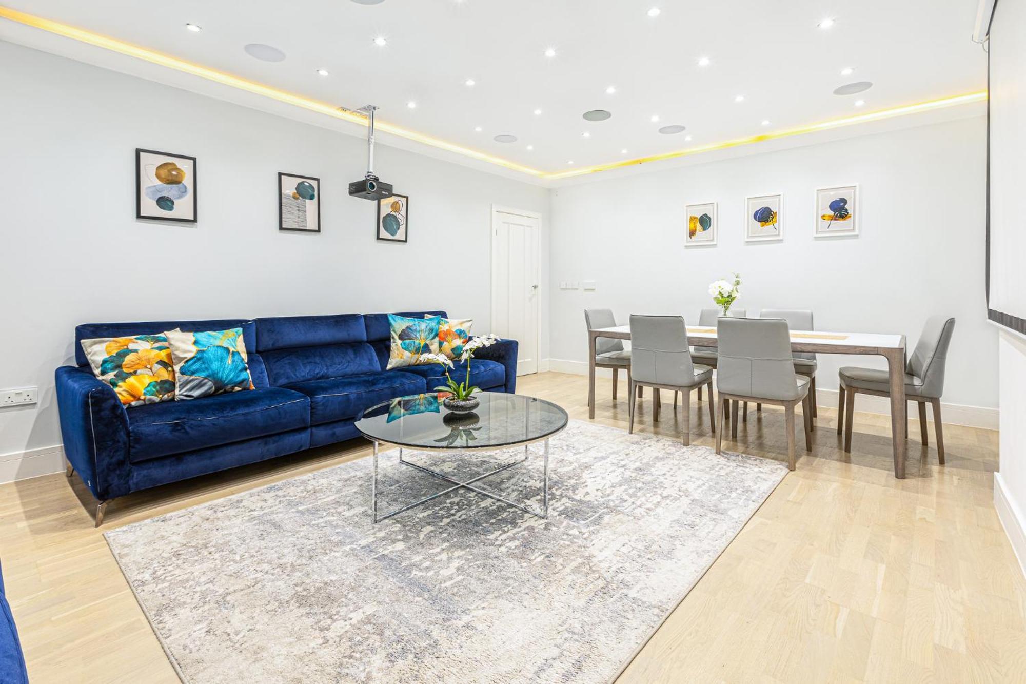 Modern 4 Bdr 3 Bth Apt Minutes From Edgware Road ลอนดอน ภายนอก รูปภาพ